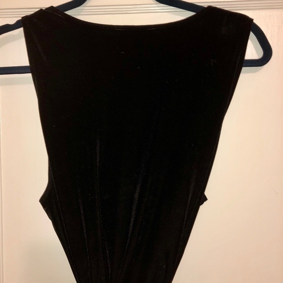 Samantha Dru Black Velvet jumpsuit - Picture 5 of 6